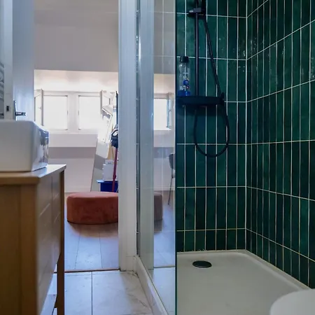 Face Eglise Saint Joseph Angers- 2 Personnes Appartement *